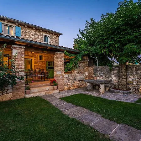 Jas Hébergement de vacances Grandici