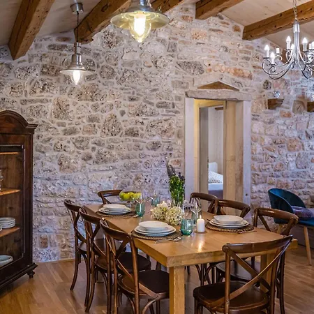 Hébergement de vacances Jas